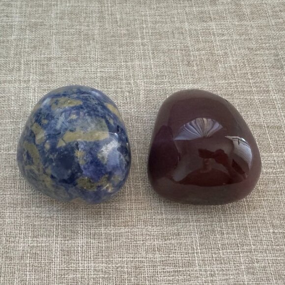 Polished Sodalite & Bloodstone Display Stones – Natural Crystal Set - Picture 13 of 13